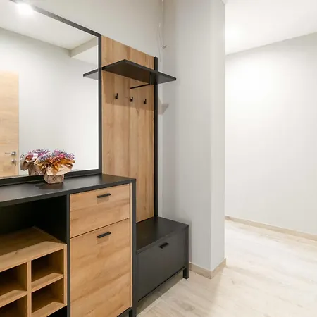 Family Ravlic - With Swimming Pool Apartment Makarska