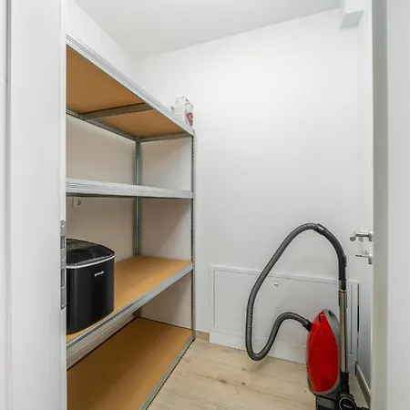 Apartman Family Ravlic With Swimming Pool